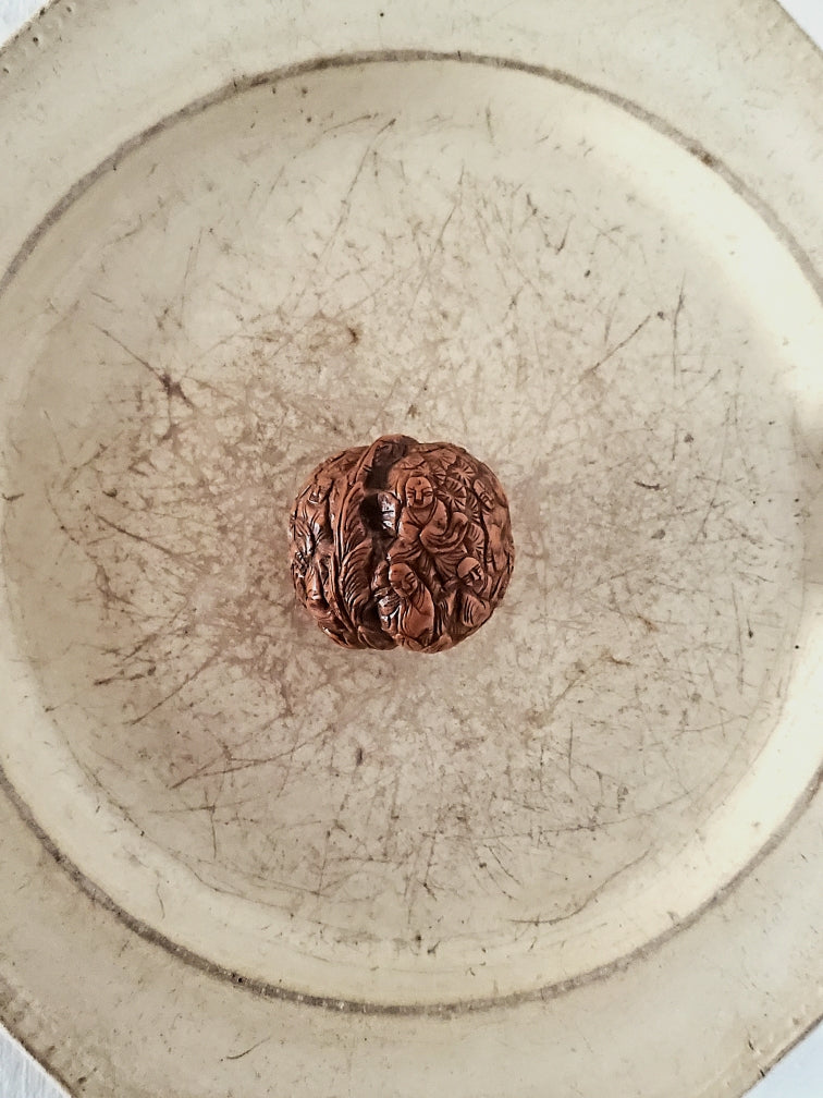 Noix amulette sculptée chinoise