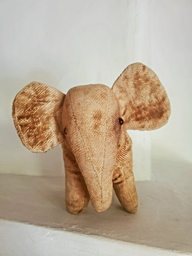 Elephanteau ancien