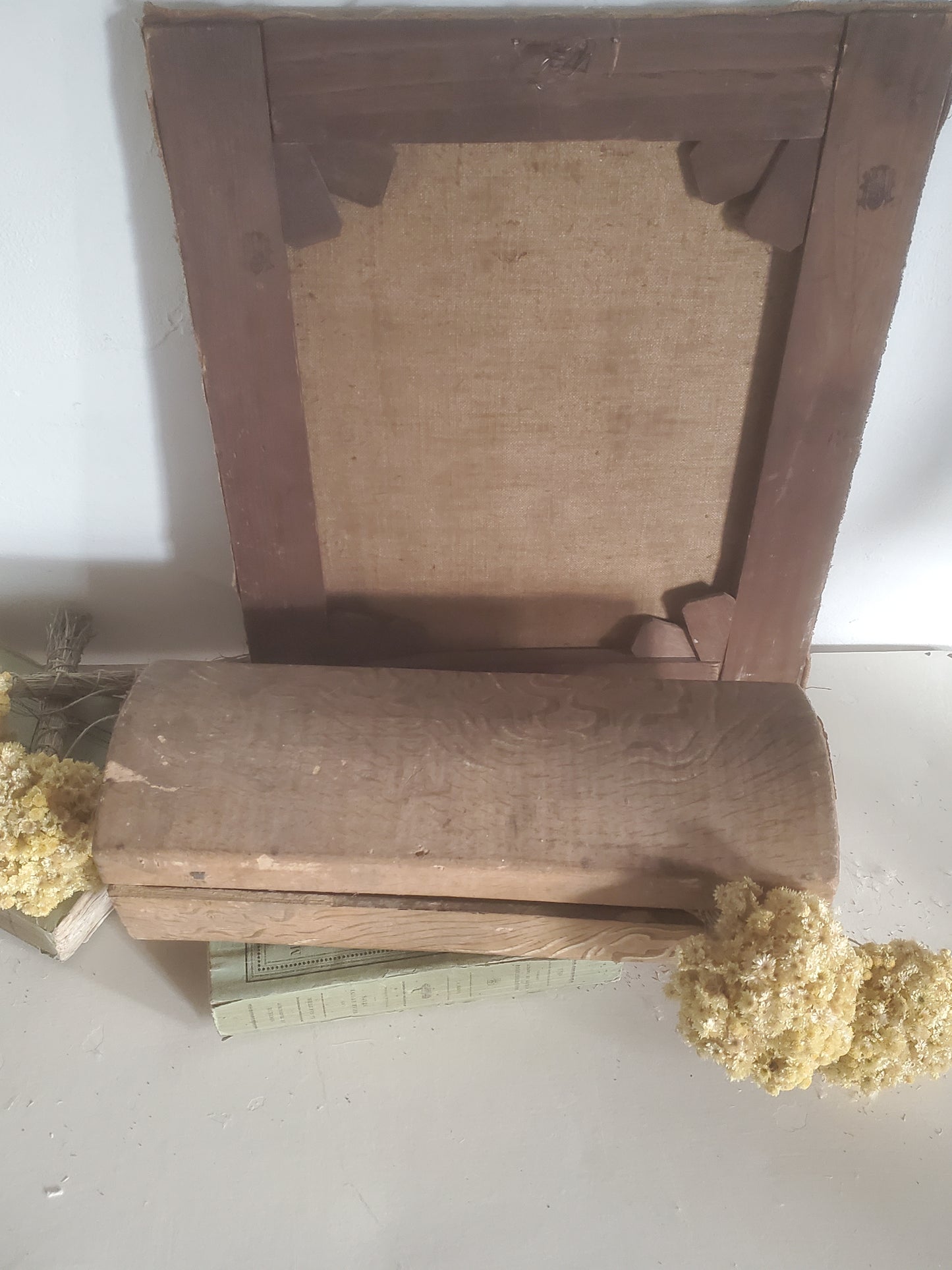 Coffret ancien habillé de papier peint